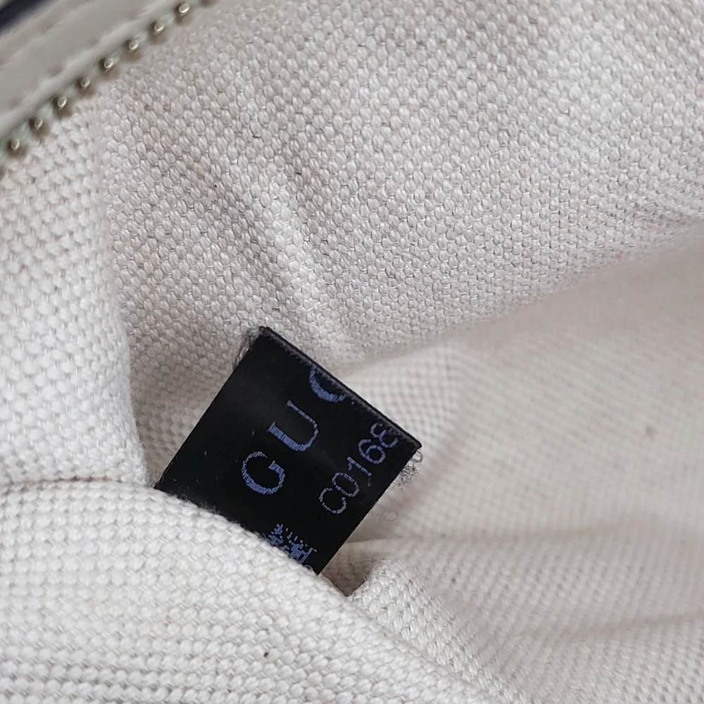 GUCCI MEDIUM GUCCISSIMA BREE FOLD OVER TOP HANDLE TOTE SATCHEL,,Authentic.. - Picture 10 of 16